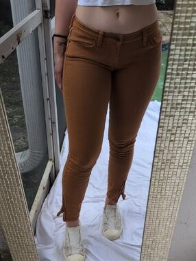 Lucky Brand Charlie Super Skinny Pants in Rust Brown